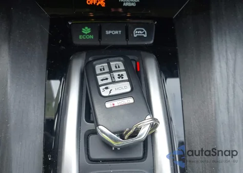 2018 Honda Clarity Plug-In Hybrid Touring z USA, uszkodzony, nr VIN JHMZC5F38JC020718